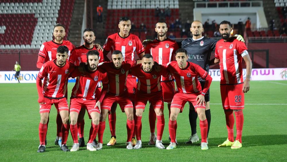 الفتح "يفشل" في تحقيق الفوز في المباراة السادسة على التوالي.. الفريق الرباطي يدخل الجولة الأخيرة وهو "مهدَّد" بالنزول!