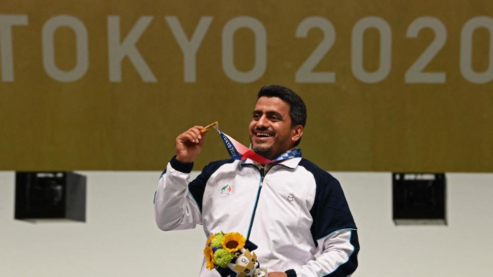 الإيراني "جواد فروغي" يتوج بالميدالية الذهبية في أولمبياد طوكيو
