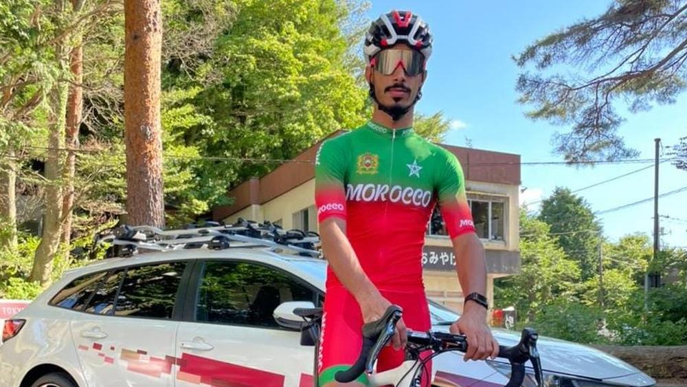 الكوراجي "الممثل الوحيد للدراجة المغربية" في الأولمبياد ينسحب من السباق على بعد 40 كلم من خط النهاية!