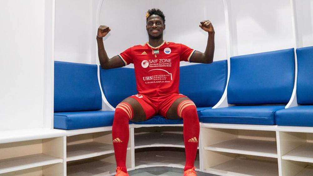 مالانغو: "مسرور بالانتقال إلى الشارقة وهدفي تحقيق الألقاب مع الفريق وإسعاد جماهيره"