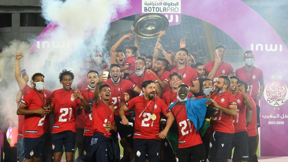 وَذَكّر.. للوداد 5 ألقاب في البطولة لا 21 ولا 16!