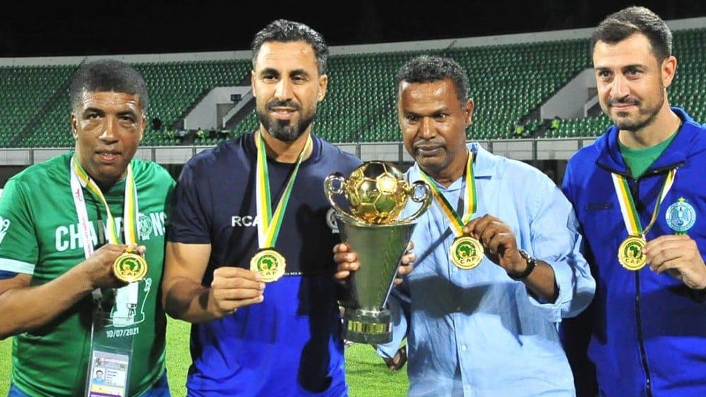 أبرزها إبعاد مساعده الأول محمد البكاري.. الشابي يقرر إحداث مجموعة من التغييرات على الطاقم التقني للرجاء