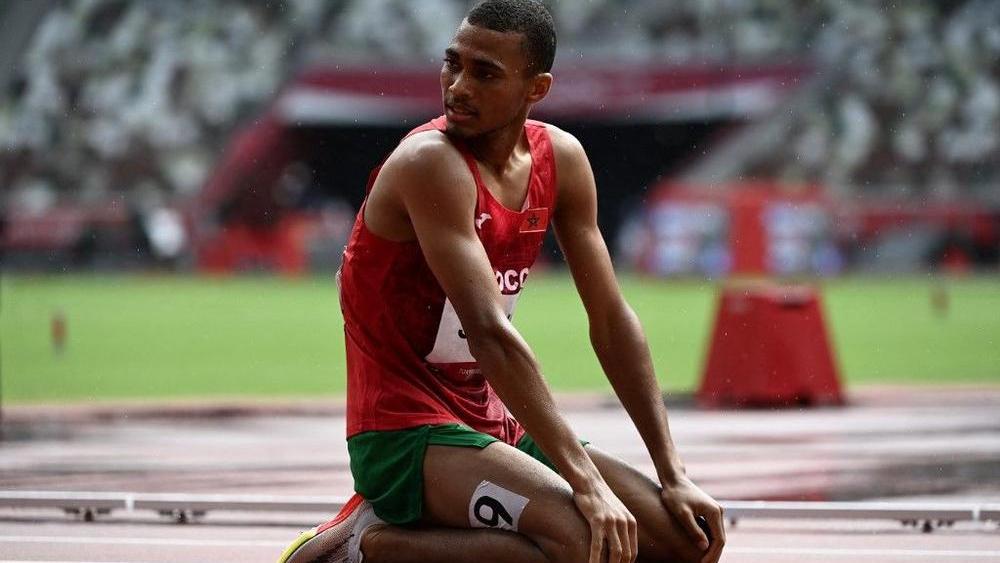 صديقي: "فوز البقالي بالذهبية أعطانا شحنة معنوية هائلة وتشجيعه لي ساعدني كثيرًا في سباق 1500 متر التأهيلي"