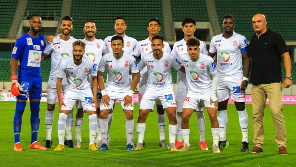 بعد رحيل بوفتيني وأوبيلا.. الحسنية يحدد "قائمة المغادرين" ويجدد لأربعة لاعبين مع تصعيده لسبعة آخرين من "فريق الأمل"