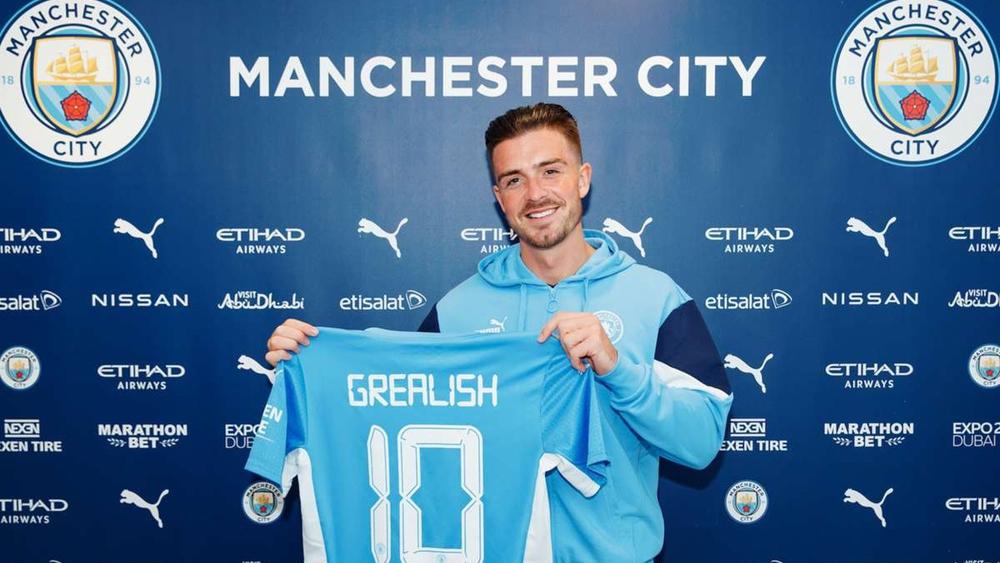 رسميًا/ مانشستر سيتي يتعاقد مع "جاك جريليش" في أغلى صفقة بتاريخ الدوري الإنجليزي الممتاز