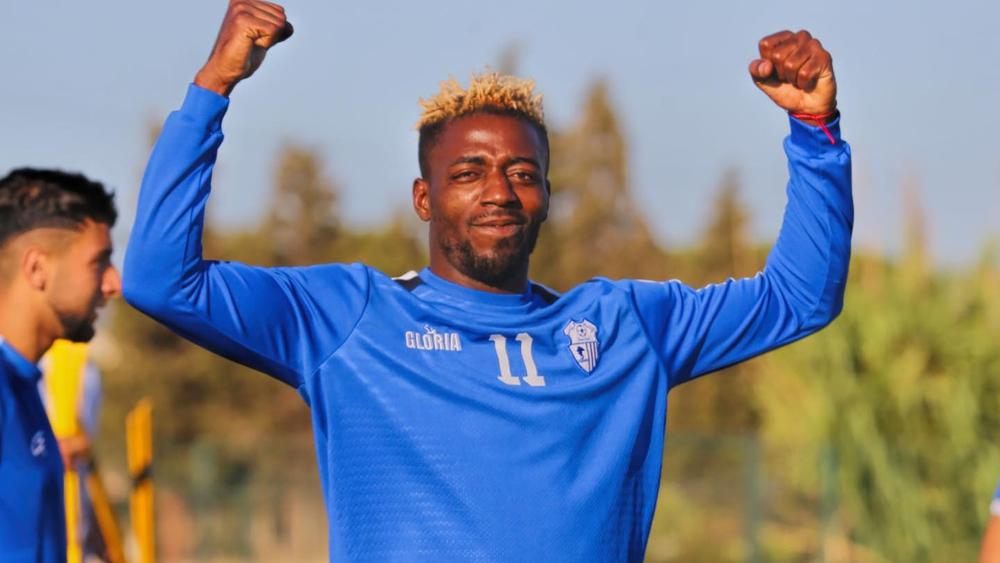 إدارة اتحاد طنجة تتجه نحو الاحتفاظ بالمهاجم أكسيل مايي ورفض عرض الوداد الرياضي لانتدابه