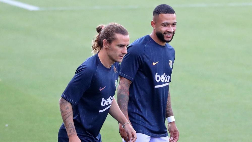 كومان يعتمد على أبرز لاعبيه الأساسيين في مواجهة يوفنتوس الليلة.. ديباي وغريزمان وبرايثوايت يقودون الخط الأمامي