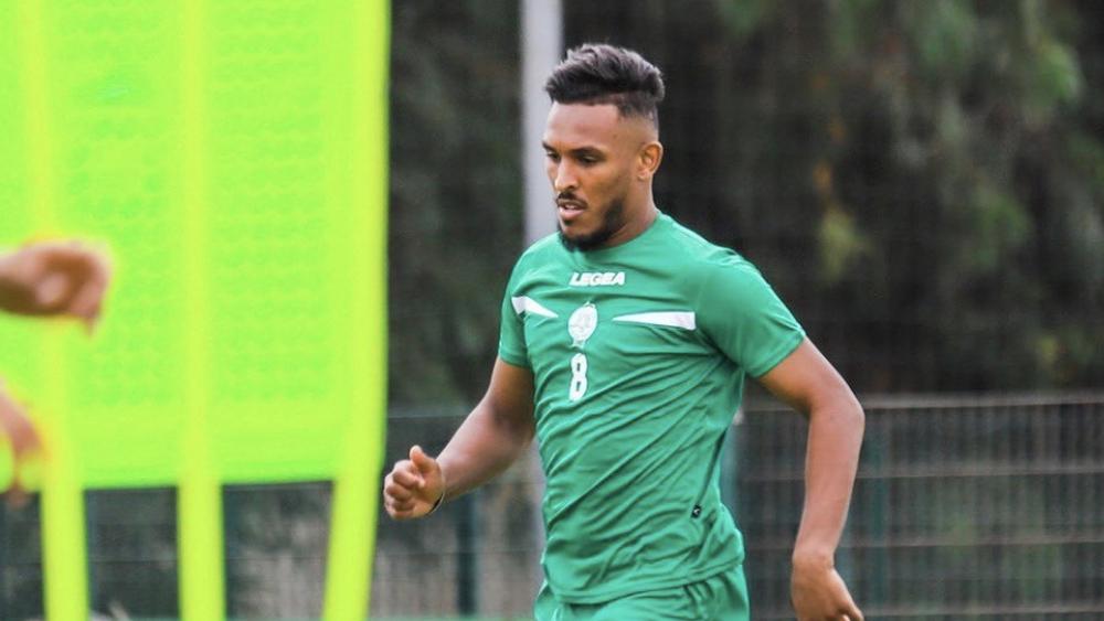 الرجاء الرياضي يعلن رحيل المدافع الدولي الليبي سند الورفلي