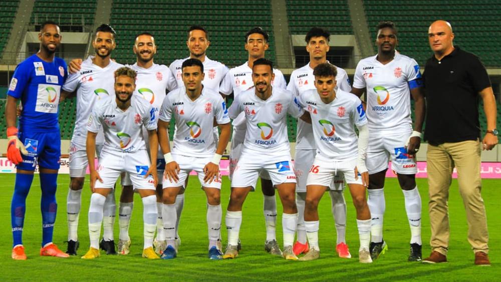 حسنية أكادير يتوصل لاتفاق مع الشاوش وأيت محمد والملوكي لتجديد عقودهم