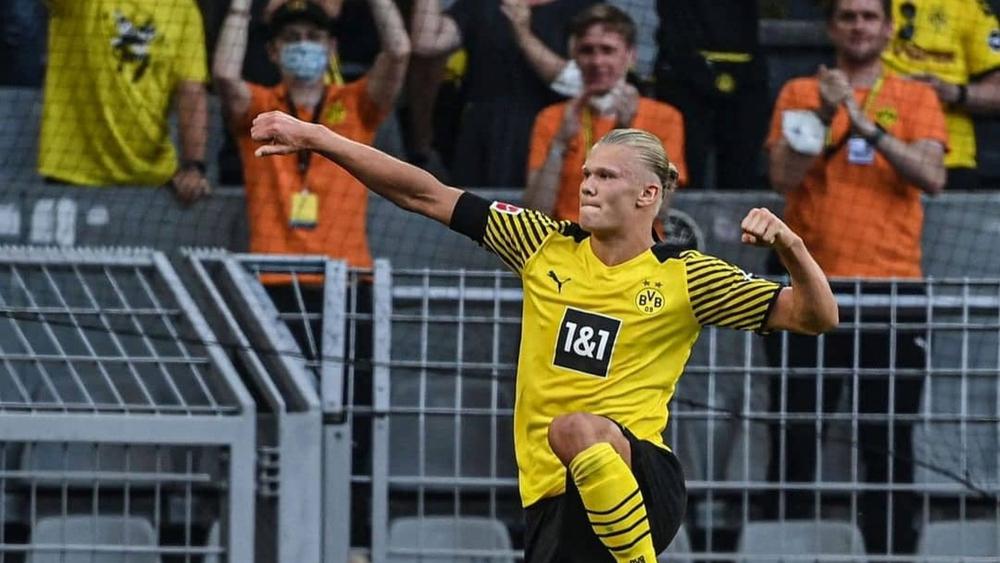 بوروسيا دورتموند يكتسح آينتراخت فرانكفورت بخماسية في مستهل البوندسليجا