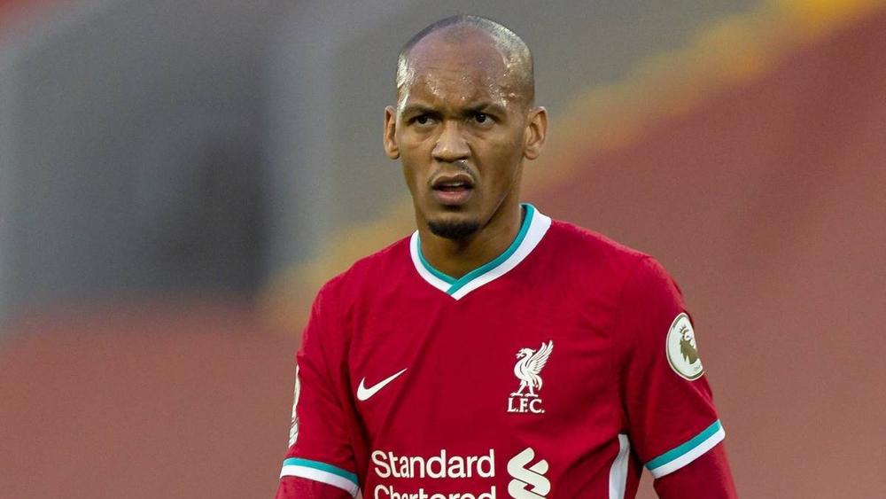 وفاة والد فابينيو تُغيّبه عن مباراة فريقه ليفربول أمام بيرنلي