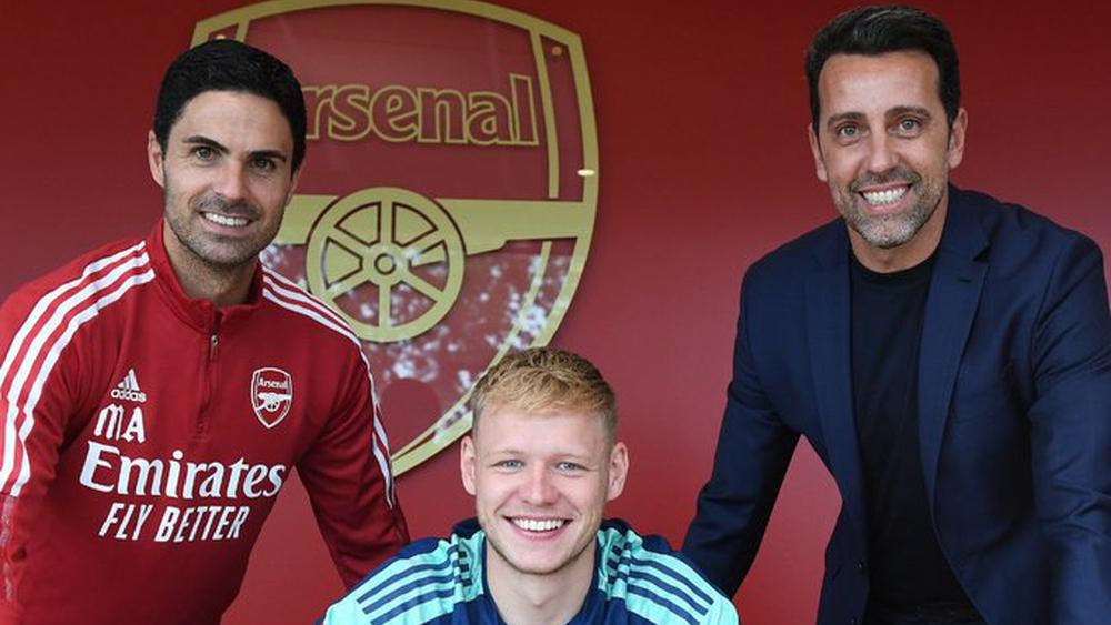 رسميا/ أرسنال يضم الحارس رامسديل من صفوف شيفيلد يونايتد