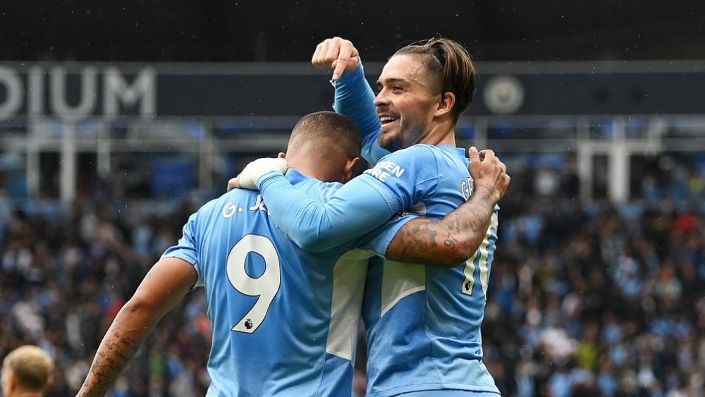 مانشستر سيتي "يمطر" شباك نورويتش بـ"خماسية" وغريليش يسجل أول أهدافه بقميص "السماوي"