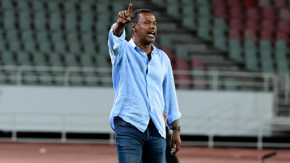 الشابي: "خضنا النهائي العربي بـ11 لاعبا مغربيا وليس من السهل الفوز على اتحاد جدة بهجومه الذي تفوق قيمته المادية ميزانية الرجاء"