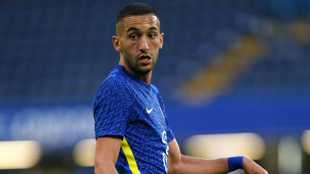 زياش احتياطي في "قمة اليوم" ضد ليفربول ولوكاكو يقود هجوم تشيلسي.. روبيرتسون يعود لتشكيلة "الريدز"