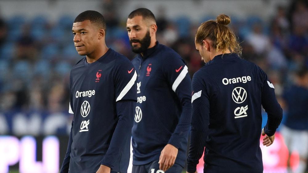 بنزيما: "مبابي سينضم إلى ريال مدريد عاجلا أو آجلا"