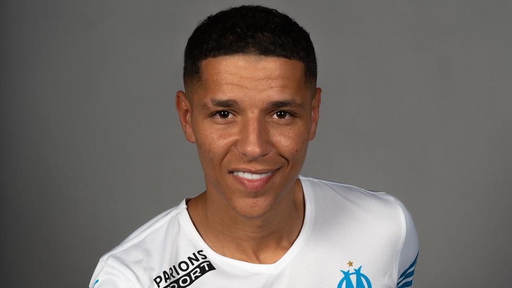 مارسيليا لحارث: "عْلاَ سْلاَمْتك مرحباً بك فِي معقل الأولمبيك"