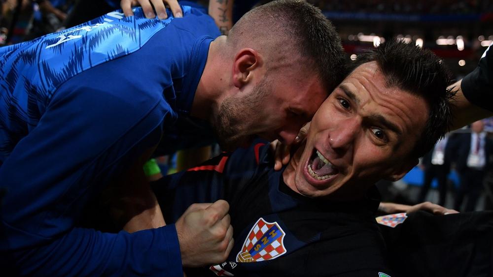 رسميا/ ماندزوكيتش (35 سنة) يعلن اعتزاله ويذكِّر الجميع بهدفه "القاتل" ضد إنجلترا في كأس العالم