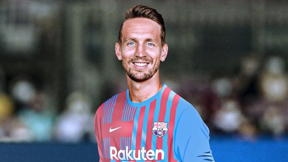 لوك دي يونغ: "كومان سيحصل معي على مهاجم مختلف.. إنه مدرب جيد ولديه ثقة كبيرة في مهاراتي"