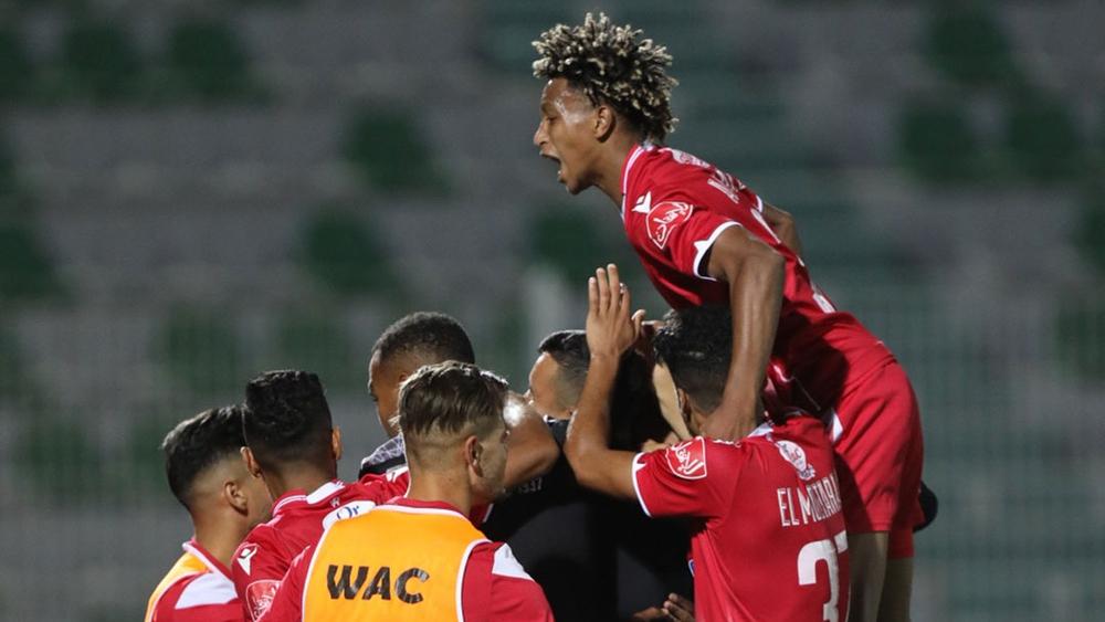 قرار "الكاف" بخصوص الأندية الغينية قد يجعل الوداد على بعد "مباراة واحدة" عن دور المجموعات لدوري الأبطال