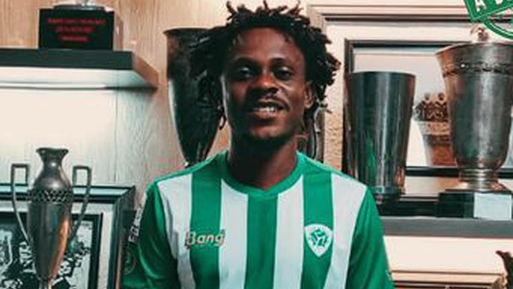 رسميا/ مولودية وجدة يضم الإيفواري "ميليدجي" بعقد يمتد لموسمين قادمين