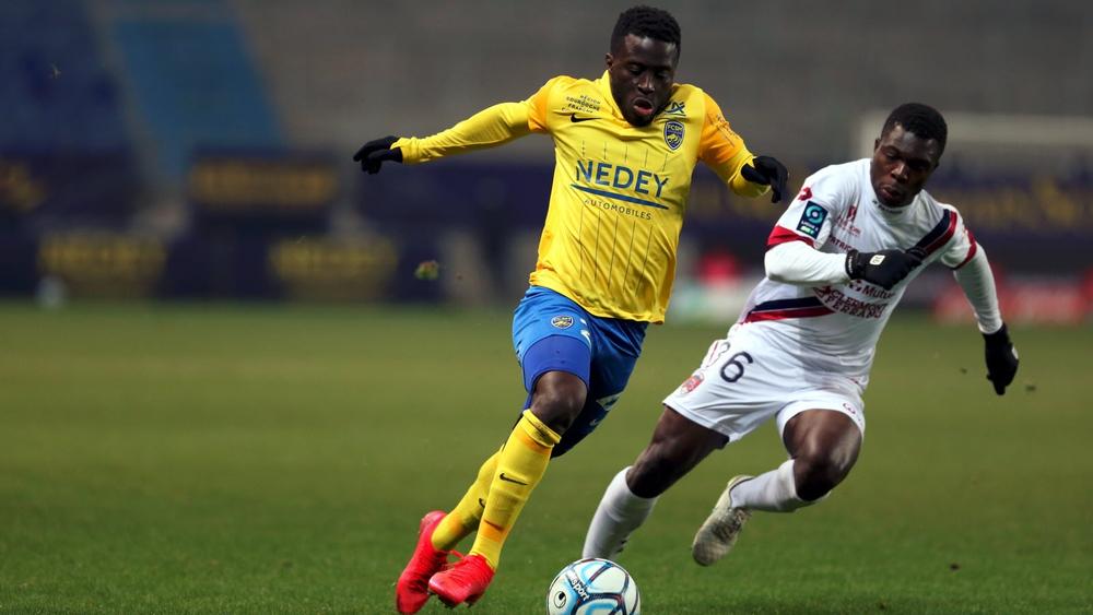 خاص/ قبل ساعات من إغلاق "الميركاتو.. اتحاد طنجة يختم تعاقداته الصيفية بضم المدافع السينغالي بابي عبده بايي