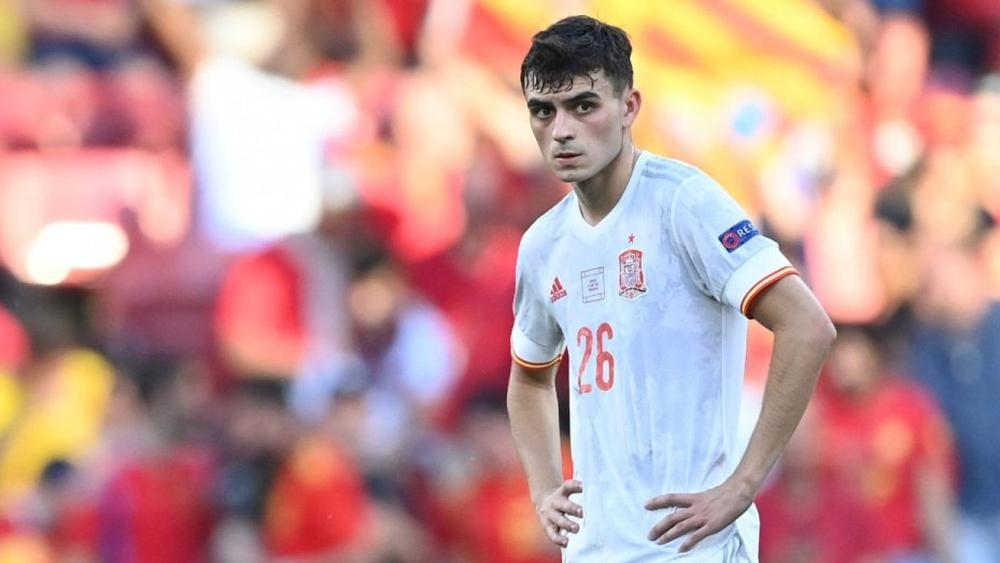 بعد استفادته من فترة راحة لأسبوعين.. بيدري يؤكد: "أُفضِّل أن أكون داخل الميدان ألعب كرة القدم"