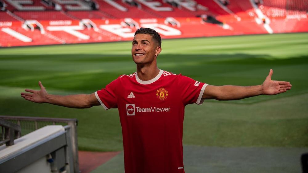 كريستيانو رونالدو أساسي ضد نيوكاسل ويعود لـ"أولد ترافورد" بقميص مانشستر يونايتد لأول مرة بعد 12 سنة