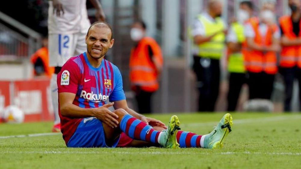 برشلونة يعلن خضوع برايثوايت لعملية جراحية في الركبة والإعلام الإسباني يتوقع غيابه لـ4 أشهر!