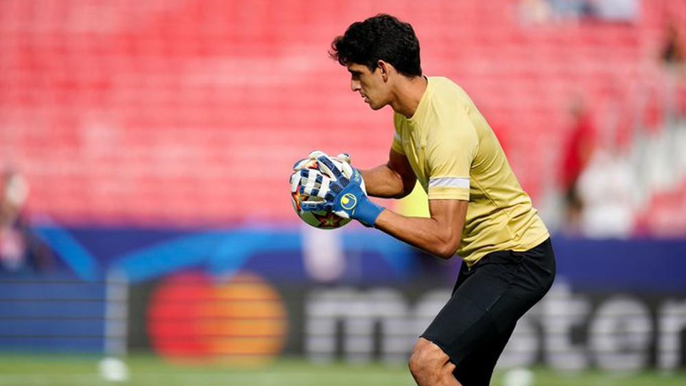 بونو بعد التعادل أمام سالزبورغ: "كل النقاط مهمة في دوري أبطال أوروبا"