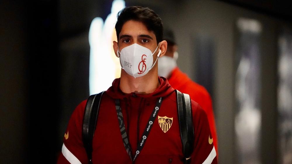 مباراة ريال سوسييداد وإشبيلية في الليغا.. بونو والنصيري حاضران في التشكيلة الأساسية والحدادي في مقاعد البدلاء