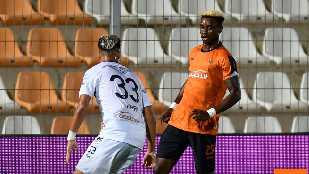 التعادل بهدف لمثله يتسيَّدُ مواجهة نهضة بركان وأولمبيك آسفي