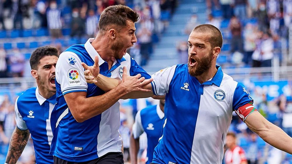 ألافيس ينتصر للمرة الأولى في "الليجا" على حساب أتلتيكو مدريد