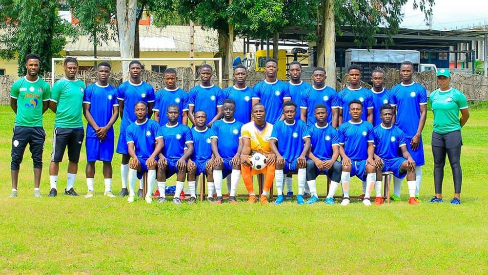 الإيفواري هيلاري كوكو يؤسس فريقا في "مسقط رأسه" ويطلق عليه إسم نادي "رجاء أبيدجان"