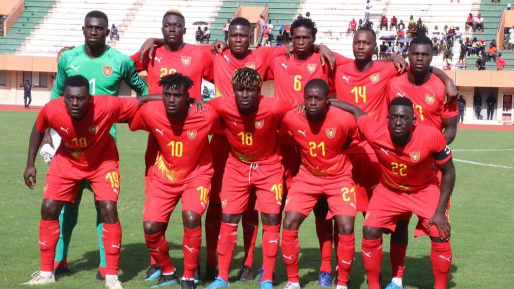 اتحاد غينيا بيساو لكرة القدم: "جميع لاعبي منتخبنا الأول يعانون التقيؤ والإسهال في الرباط وقد نُقلوا إلى المستشفى"