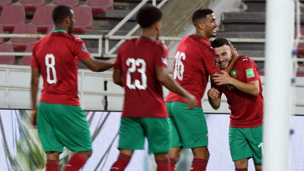 صحيفة  بلجيكية تشيد بإلياس شاعر وتتغنى بهدفه في مرمى غينيا بيساو