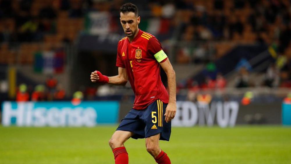 بوسكيتس: "هدف مبابي جاء من تسلل.. لا نستحق هذه الخسارة"