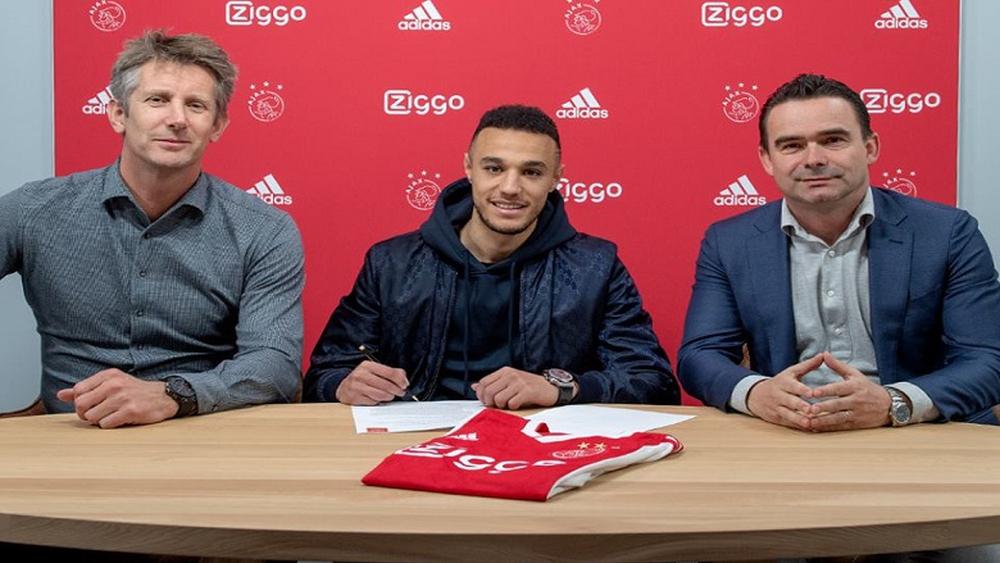 المدير الرياضي لأياكس أوفرمارس: "مزراوي لن يُغادر في يناير.. نُريد تجديد عقده معنا"