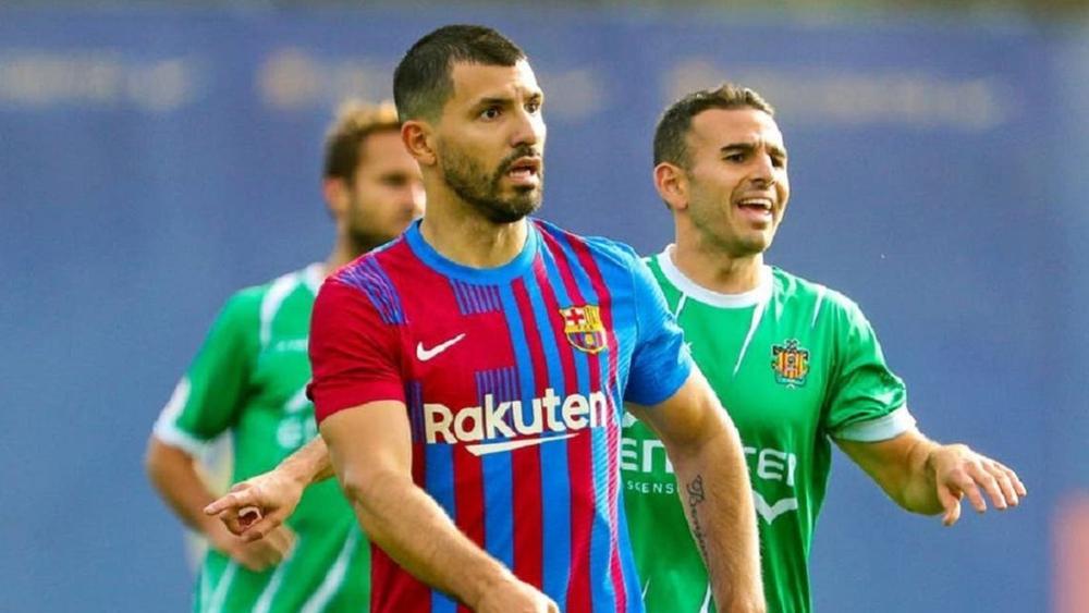 أجويرو يرتدي قميص برشلونة للمرة الأولى ضمن مباراة ودية