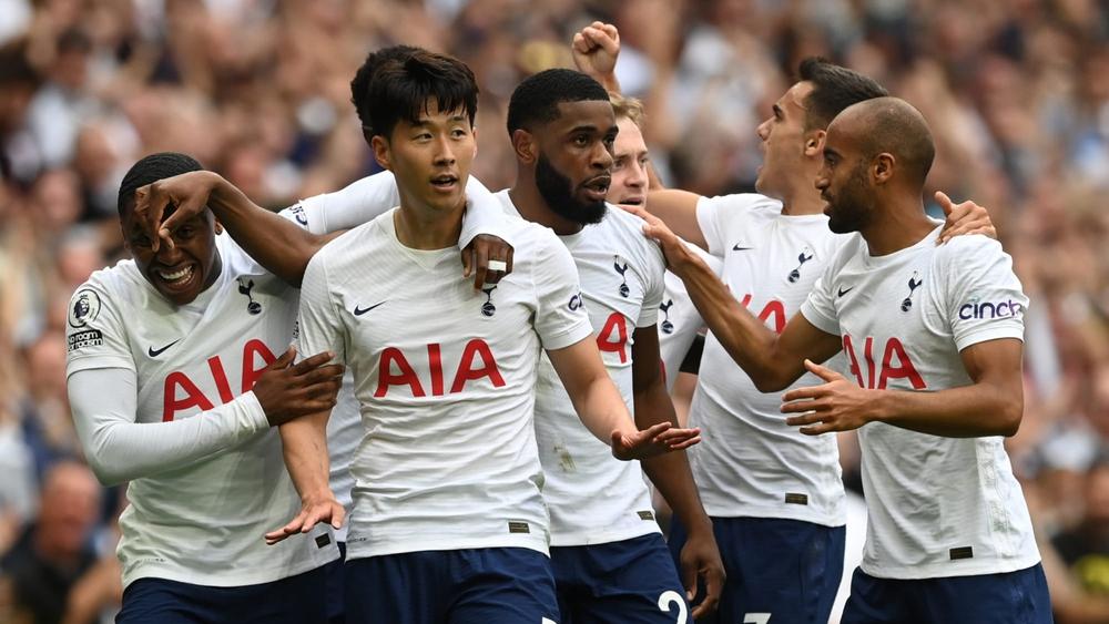 إصابة اثنين من لاعبي توتنهام بفيروس "كورونا"