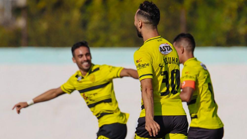 المغرب الفاسي يحقق انتصاره الثاني تواليا في الدوري هذا الموسم بـ"ثنائية" في مرمى واد زم والأخير يتجرع مرارة "الهزيمة الرابعة"