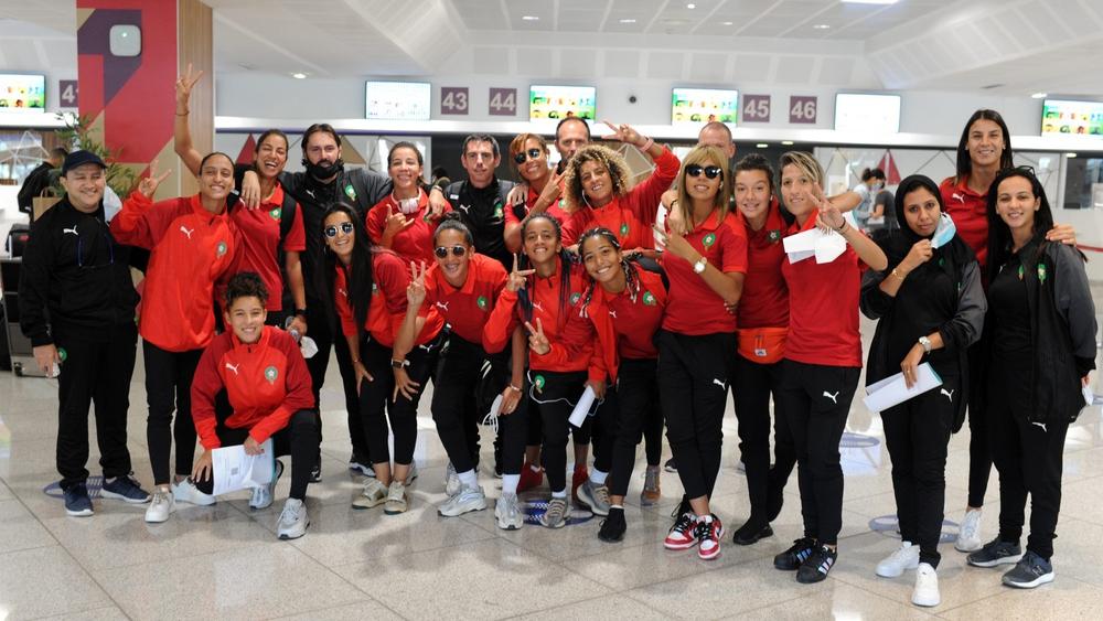 بعثة المنتخب المغربي لكرة القدم النسوية  تتوجه إلى إسبانيا