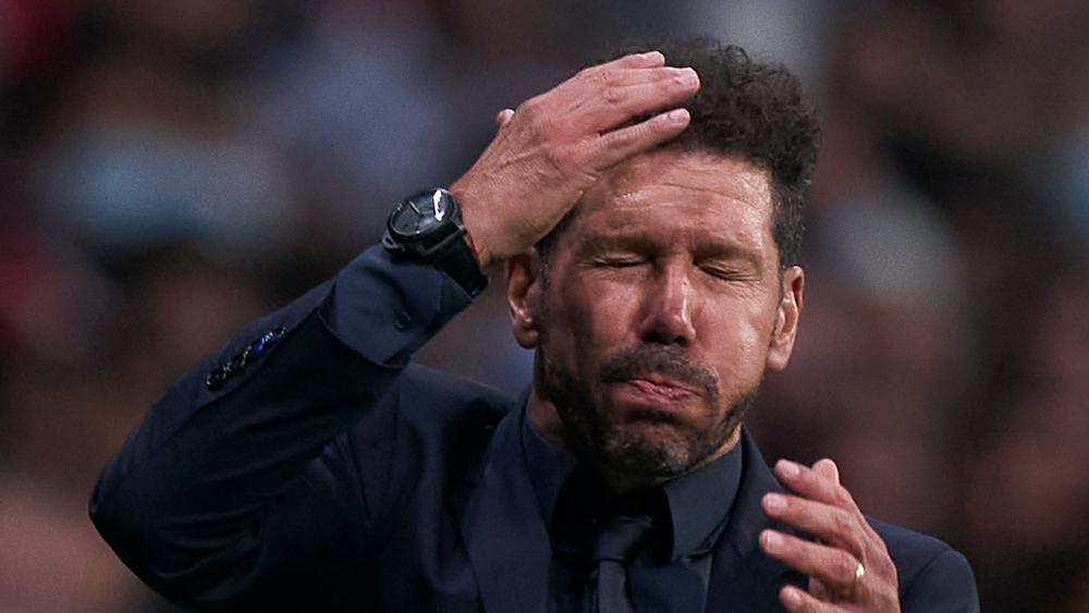 سيميوني عن لقطة رفضه مُصافحة كلوب: "لا أحب فعل ذلك"