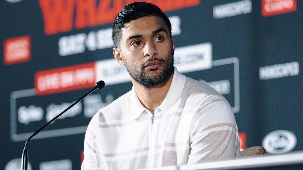 محمد حميشة قبل نزاله في بطولة "غلوري": "المغاربة يحبون القتال مثل المحاربين وبدر هاري سبب بقائنا على مقربة من الكيك بوكسينغ"