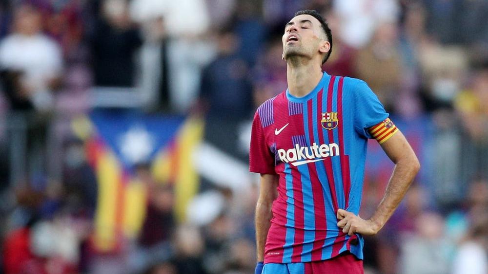 بوسكيتس: "برشلونة لا يستحق الخسارة أمام ريال مدريد"