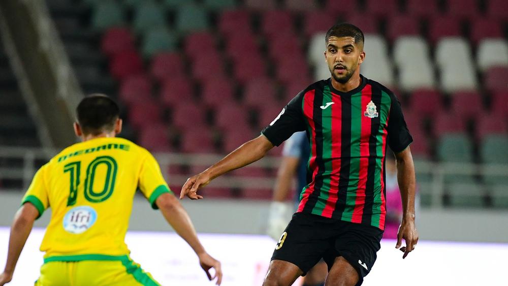 الجيش الملكي يبعث مراسلة احتجاجية لـ"الكاف" بعد مباراة شبيبة القبائل