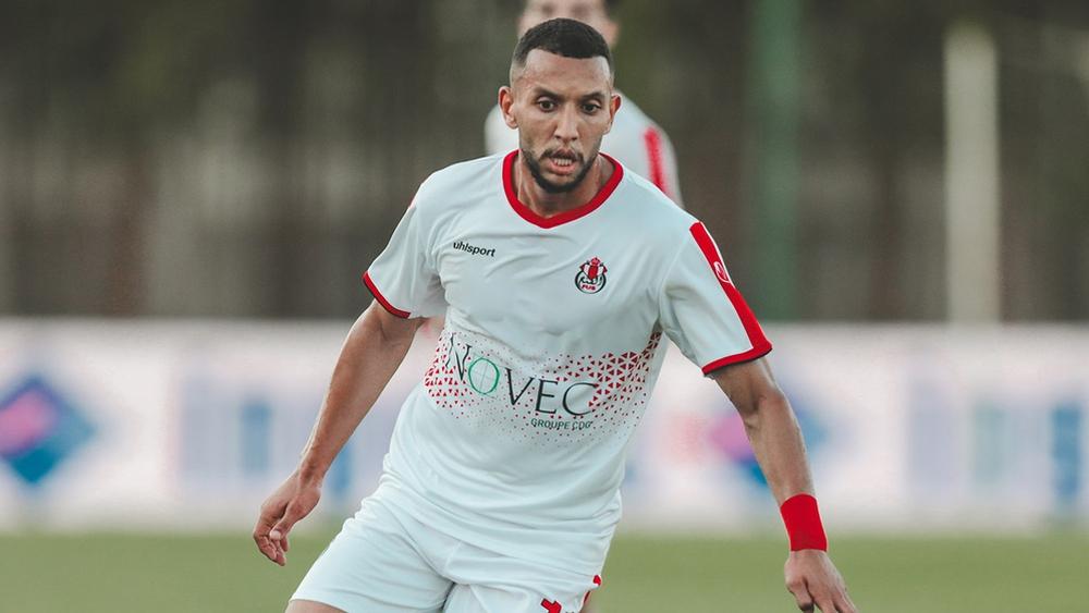 الزرهوني: "أعاني من مشاكل مادية بسبب عدم وفاء إدارة الفتح بوعودها وسأطلب مغادرة الفريق في الميركاتو الشتوي"