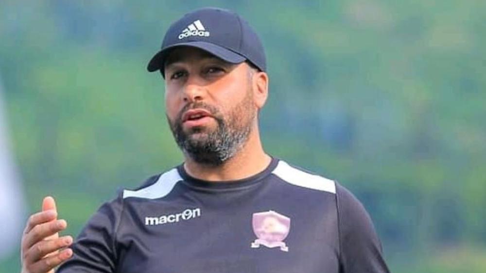 مدرب مغربي يقود الجيش الرواندي ضد نهضة بركان في الكونفدرالية