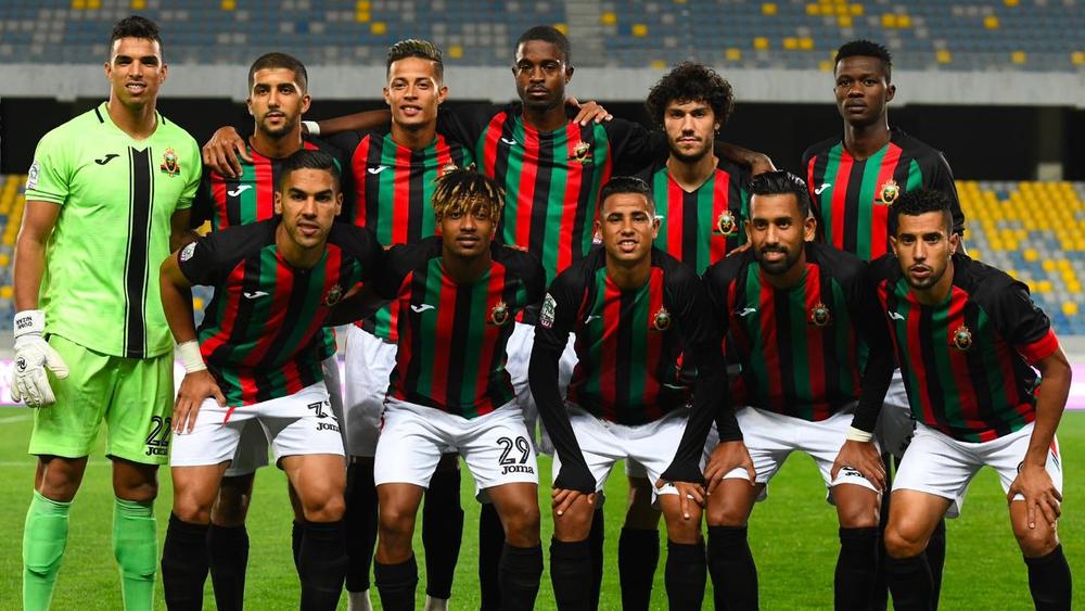 التشكيلة الرسمية للجيش الملكي في "الكلاسيكو" أمام الوداد.. خافي والسبعوني أساسيان وفاتي وعميمي في الاحتياط