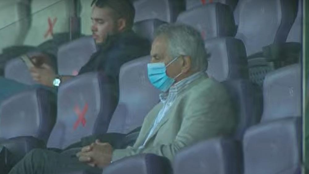 وحيد خليلوزيتش حاضر في ملعب الرباط لمتابعة "كلاسيكو المغرب" بين الجيش والوداد